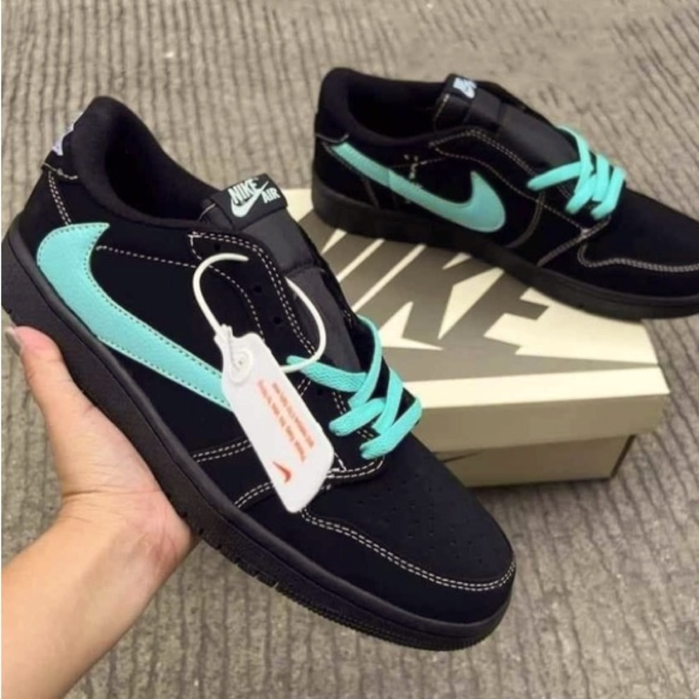 Custom Tiffany blue Travis Scott shoe.
